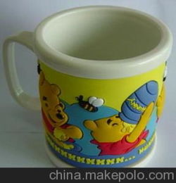 PVC滴膠工藝品禮品供應(yīng)商,小熊維尼馬克杯,兒童節(jié)慶促銷商品